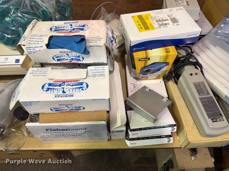 image for item FU5004 Lab equipment