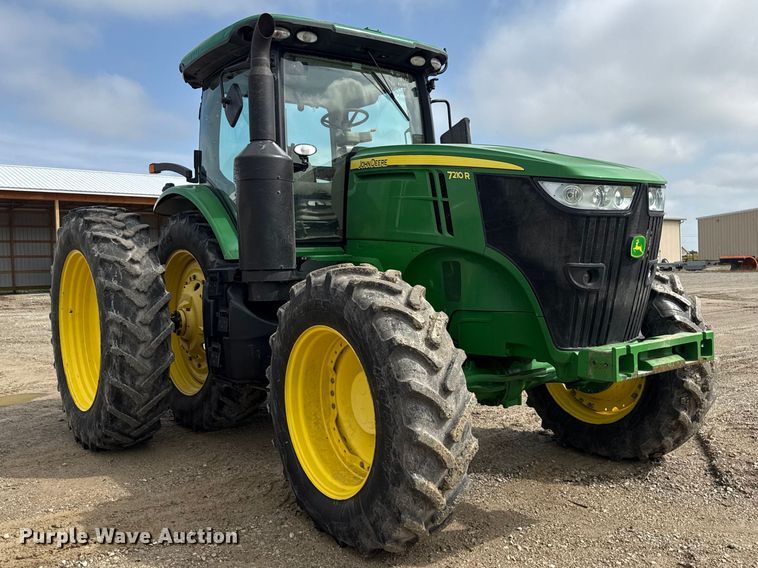 image for item ND9541 2015 John Deere 7210R MFWD tractor