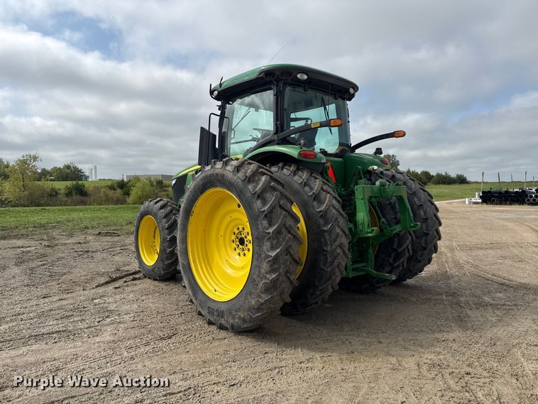 image for item ND9541 2015 John Deere 7210R MFWD tractor
