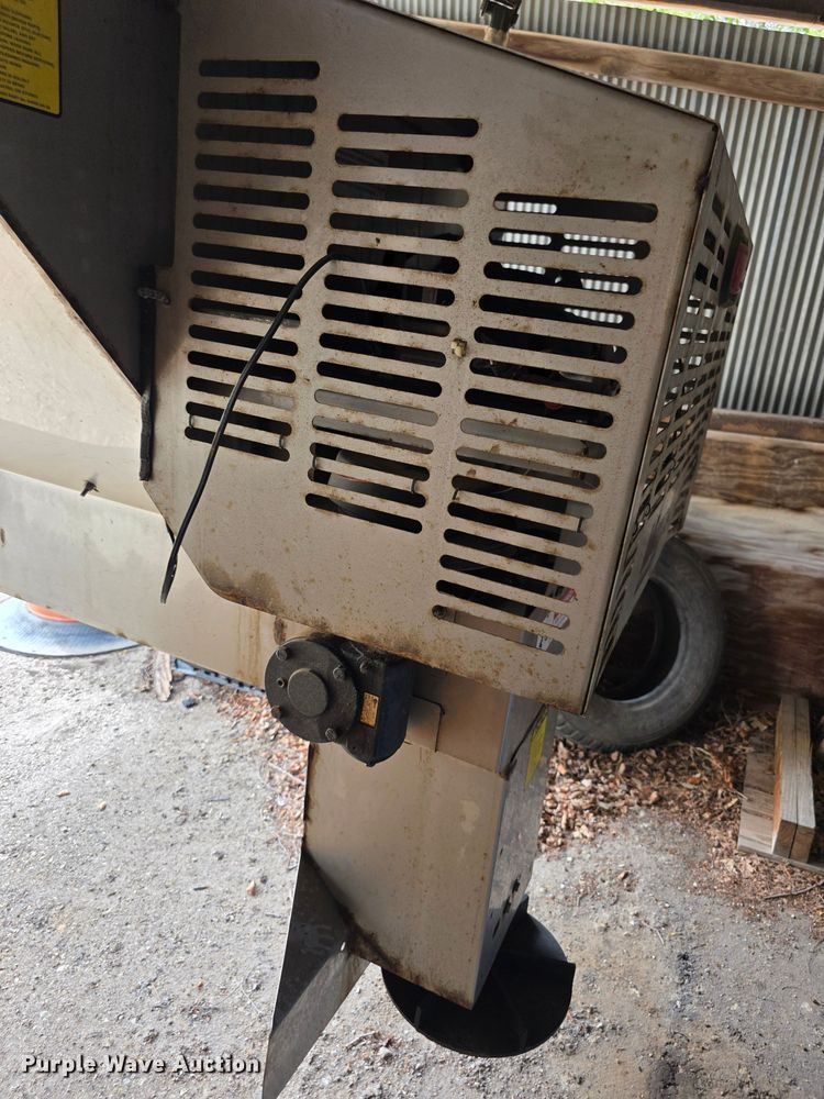 image for item NF9657 Meyer spreader 