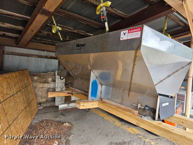 image for item NF9658 Meyer spreader