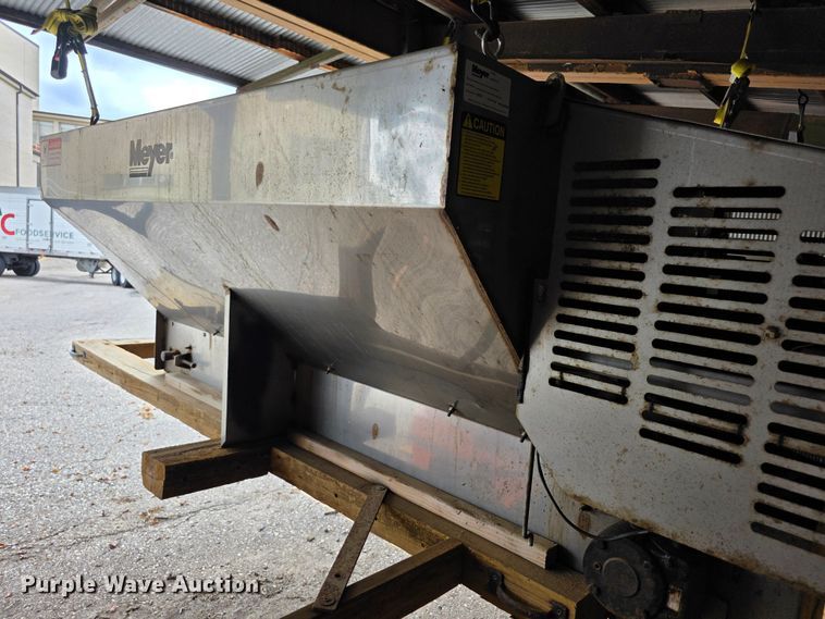 image for item NF9658 Meyer spreader