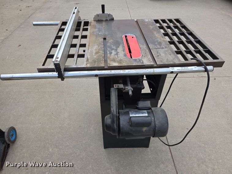 image for item NF9659 Dayton  table saw