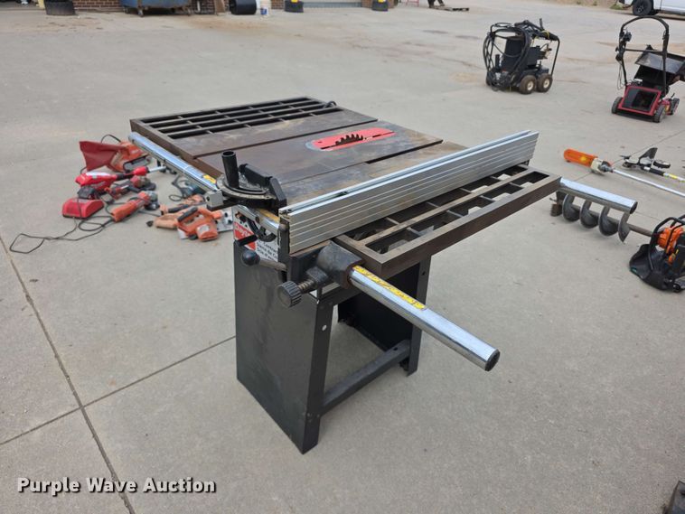 image for item NF9659 Dayton  table saw