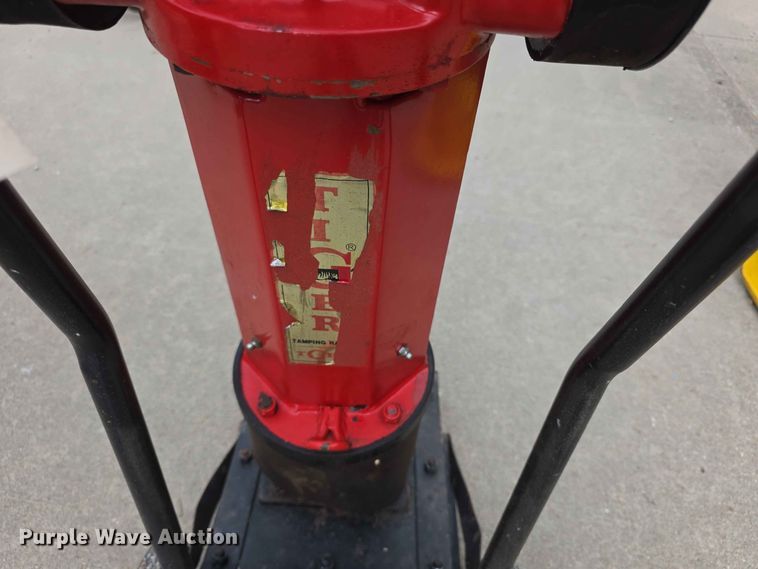 image for item NF9660 Tiger TGR80 plate compactor