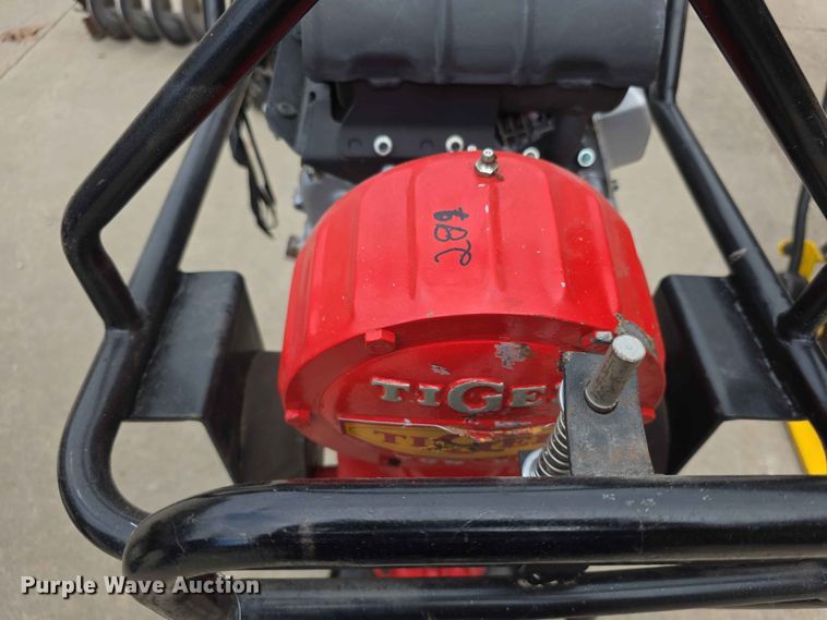 image for item NF9660 Tiger TGR80 plate compactor