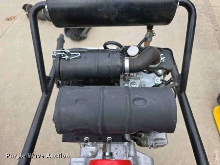 image for item NF9660 Tiger TGR80 plate compactor
