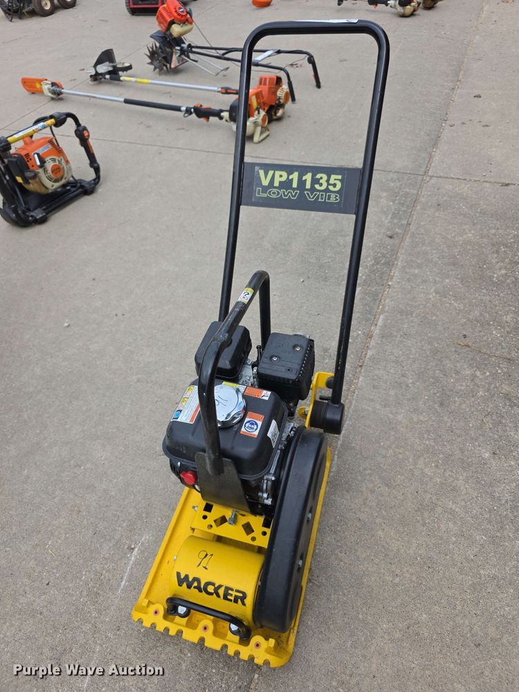 Wacker VP1135 plate compactor