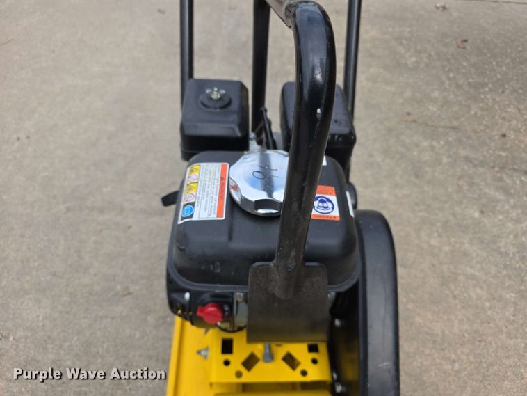 image for item NF9661 Wacker VP1135 plate compactor