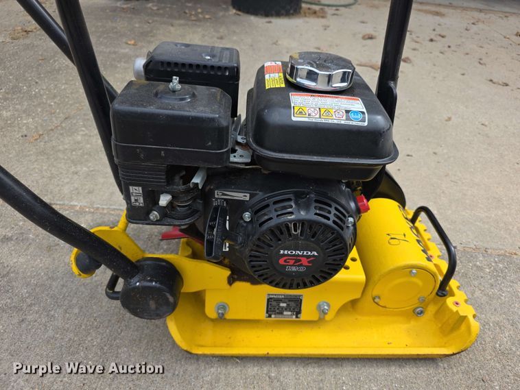 image for item NF9661 Wacker VP1135 plate compactor