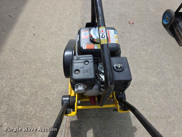 image for item NF9661 Wacker VP1135 plate compactor