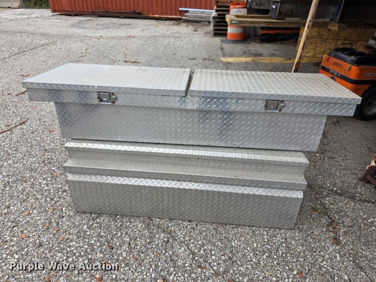 image for item NF9662 (2) toolboxes
