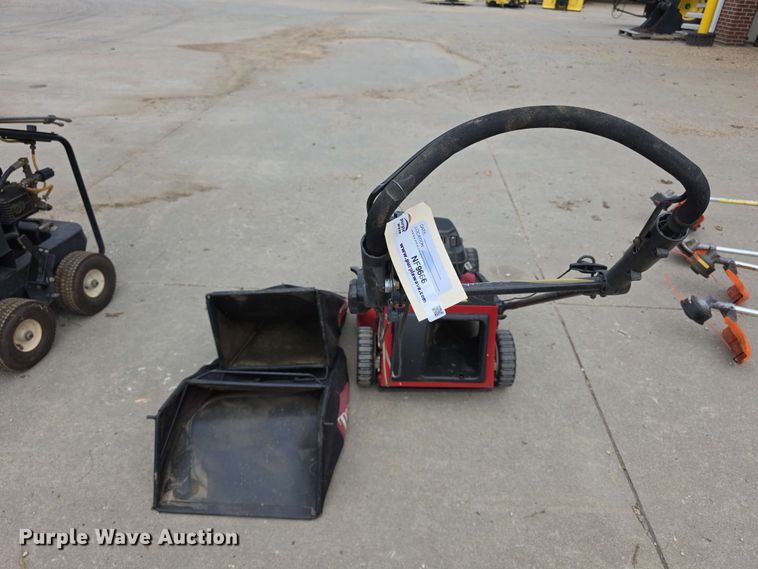 image for item NF9666 Toro push mower
