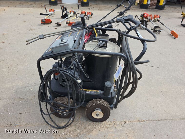 image for item NF9667 Mi-T-M  SM10 hot pressure washer