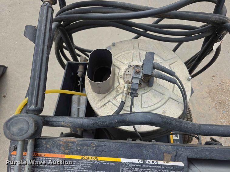 image for item NF9667 Mi-T-M  SM10 hot pressure washer