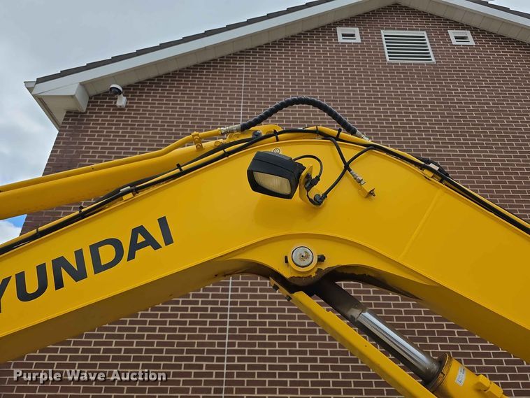 image for item NF9668 Hyundai ROBEX55W7A wheeled excavator