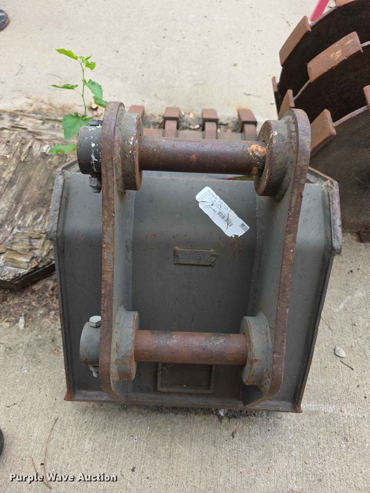 image for item NF9668 Hyundai ROBEX55W7A wheeled excavator