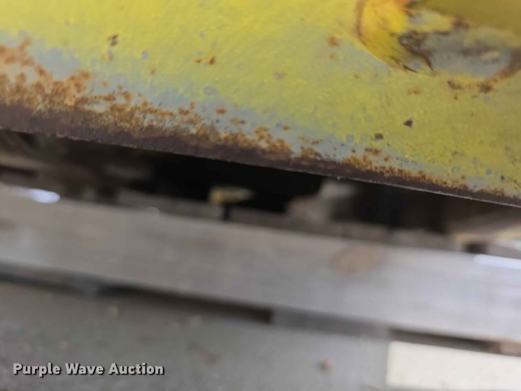 image for item NF9669 John Deere  272  rotary mower