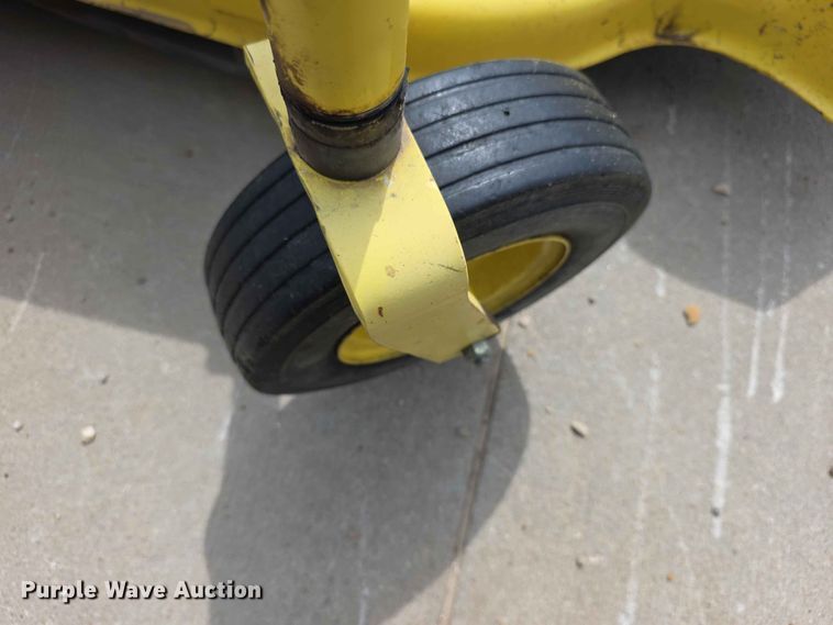image for item NF9669 John Deere  272  rotary mower