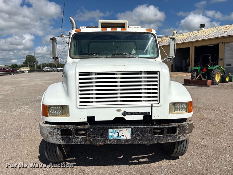 image for item NK9240 1997 International 4900 dump truck