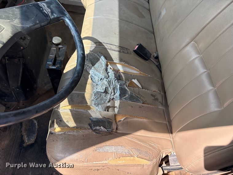 image for item NK9240 1997 International 4900 dump truck