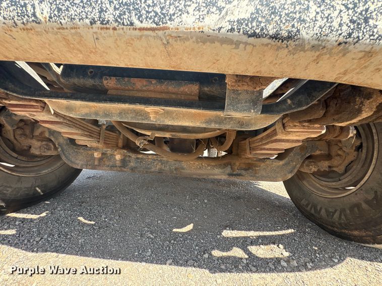 image for item NK9240 1997 International 4900 dump truck