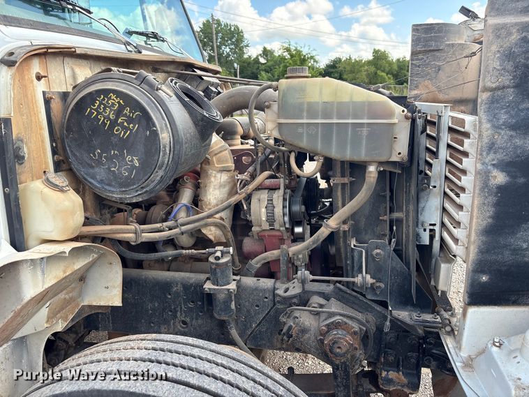 image for item NK9240 1997 International 4900 dump truck