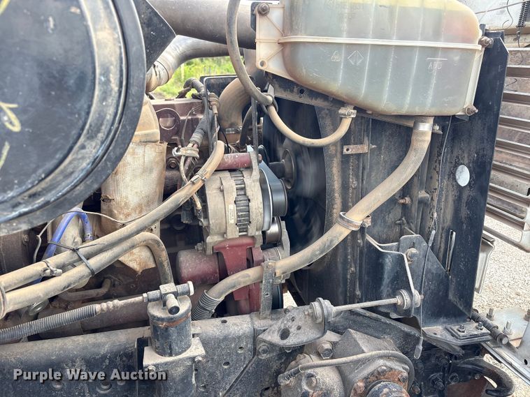 image for item NK9240 1997 International 4900 dump truck