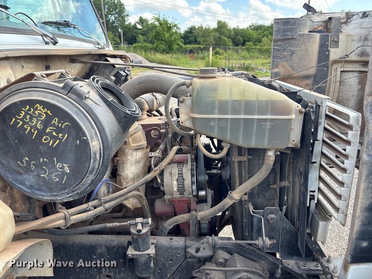 image for item NK9240 1997 International 4900 dump truck