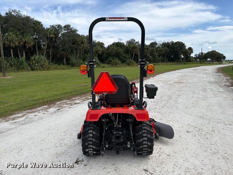 image for item DV7376 Kioti CS2520 MFWD tractor