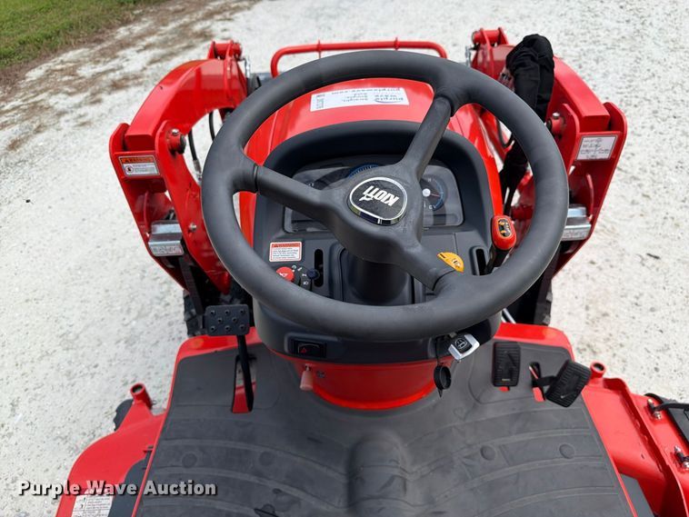 image for item DV7376 Kioti CS2520 MFWD tractor