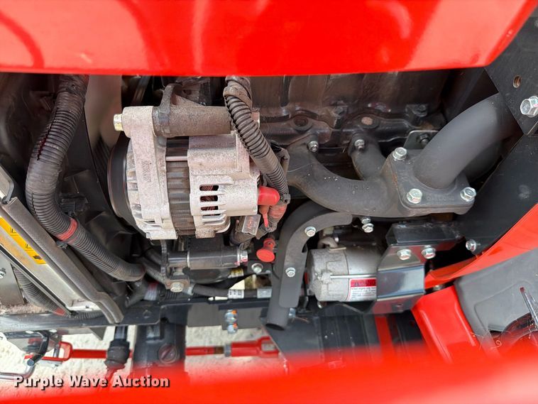 image for item DV7376 Kioti CS2520 MFWD tractor