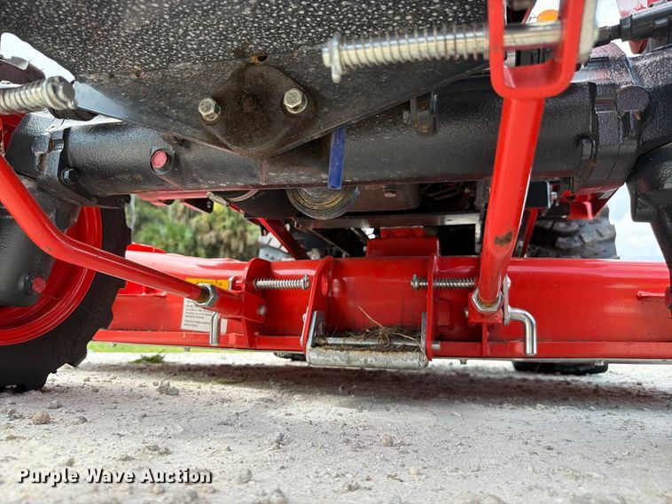 image for item DV7376 Kioti CS2520 MFWD tractor