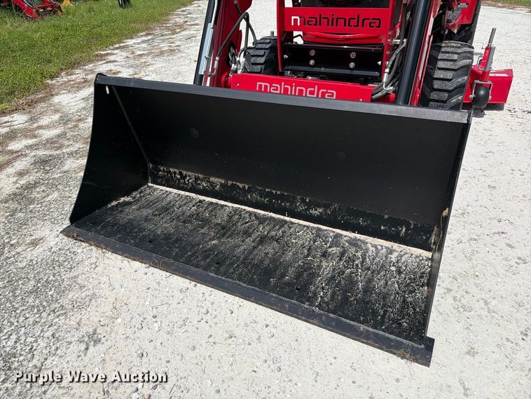 image for item DV7377 2024 Mahindra 1126 HST MFWD tractor