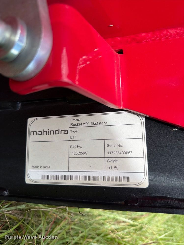 image for item DV7377 2024 Mahindra 1126 HST MFWD tractor