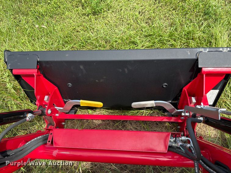 image for item DV7377 2024 Mahindra 1126 HST MFWD tractor