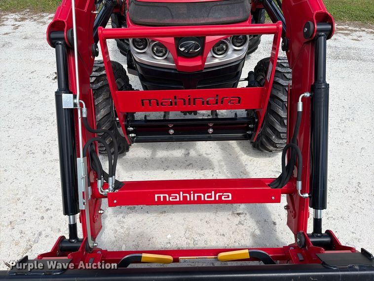 image for item DV7378 Mahindra 1626 MCH MFWD tractor