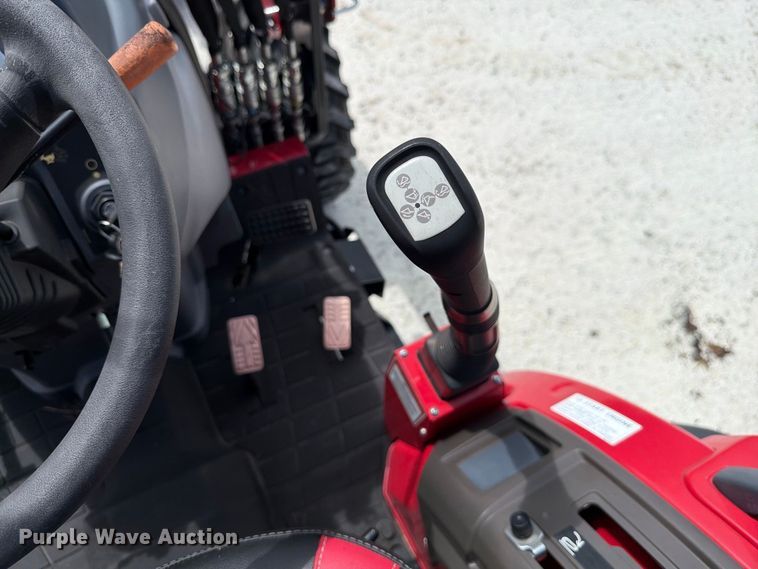 image for item DV7378 Mahindra 1626 MCH MFWD tractor