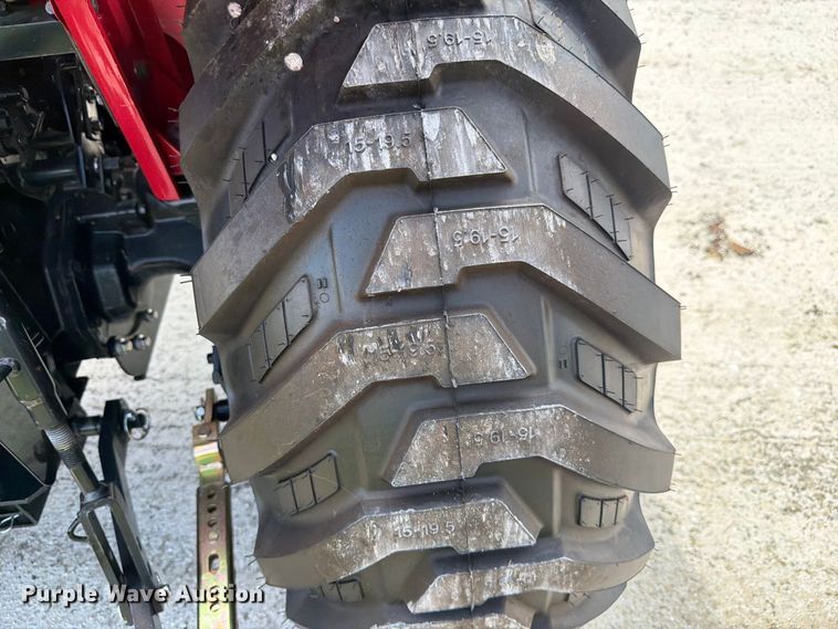 image for item DV7378 Mahindra 1626 MCH MFWD tractor