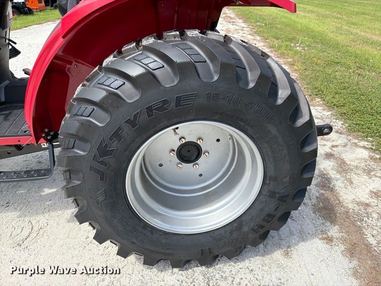 image for item DV7378 Mahindra 1626 MCH MFWD tractor