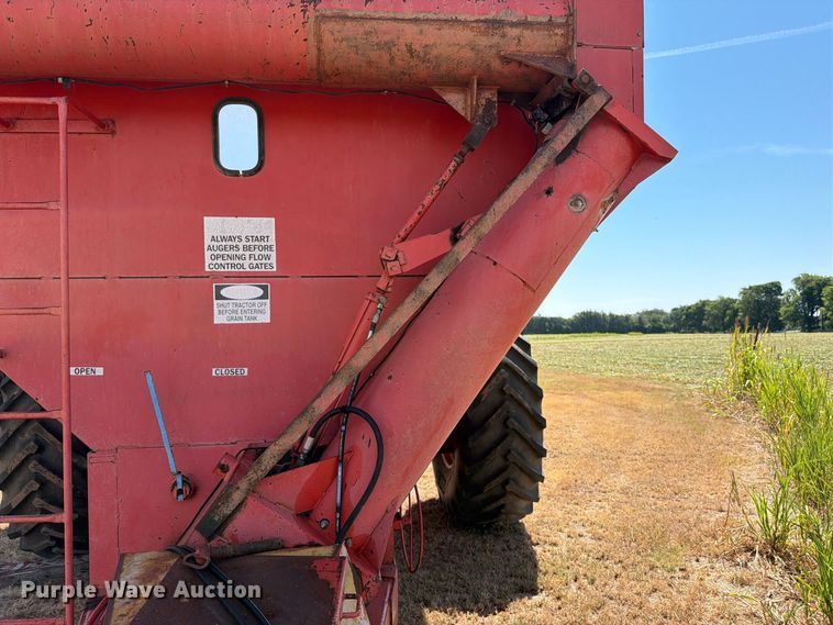 image for item DV8599 Killbros 1200 grain cart
