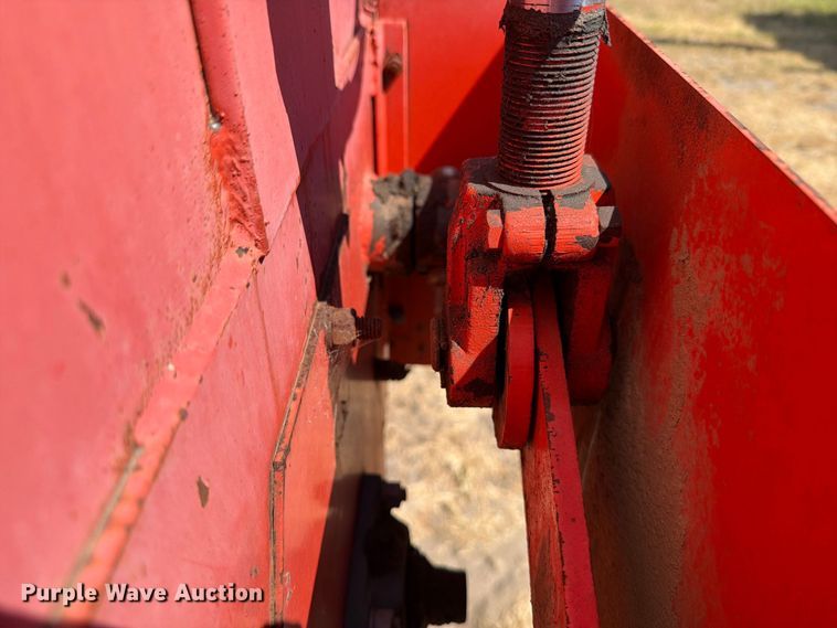 image for item DV8599 Killbros 1200 grain cart