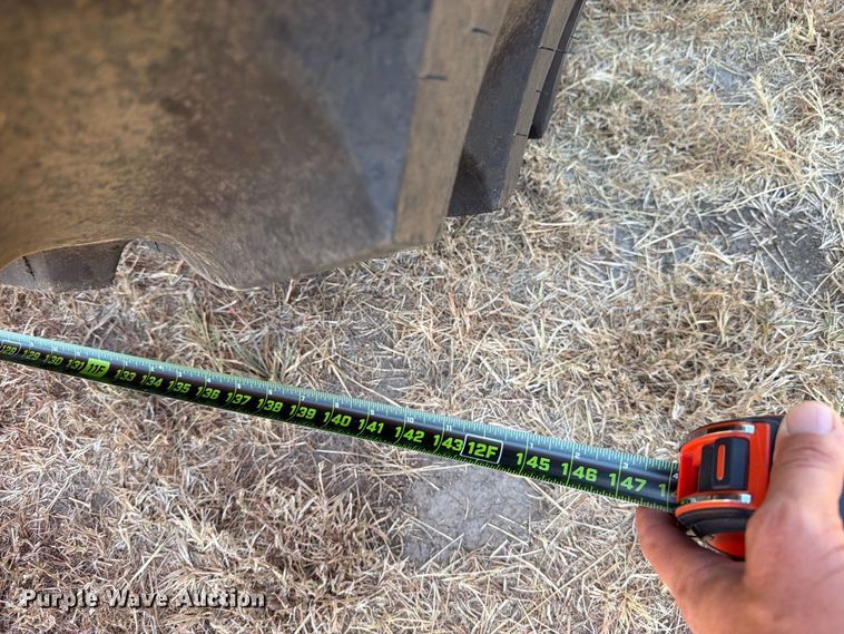 image for item DV8599 Killbros 1200 grain cart