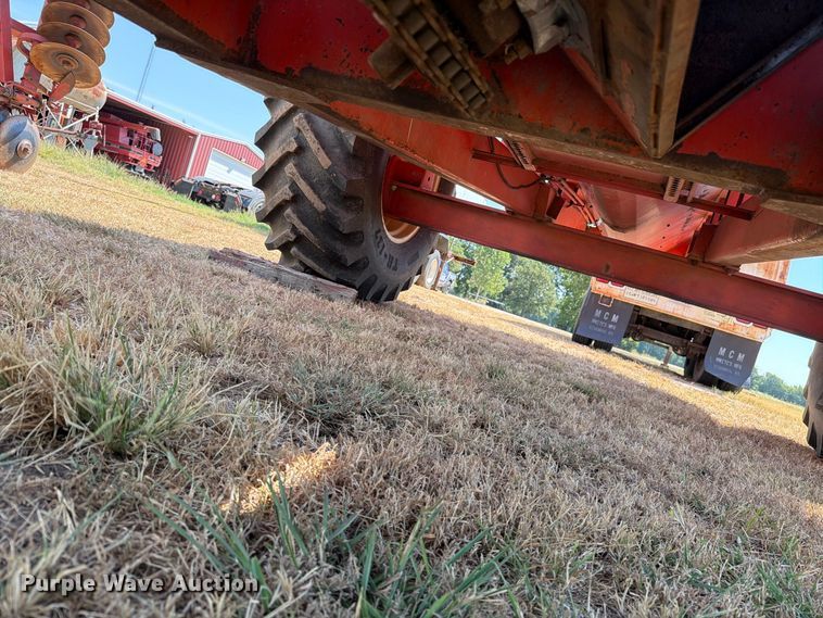 image for item DV8599 Killbros 1200 grain cart