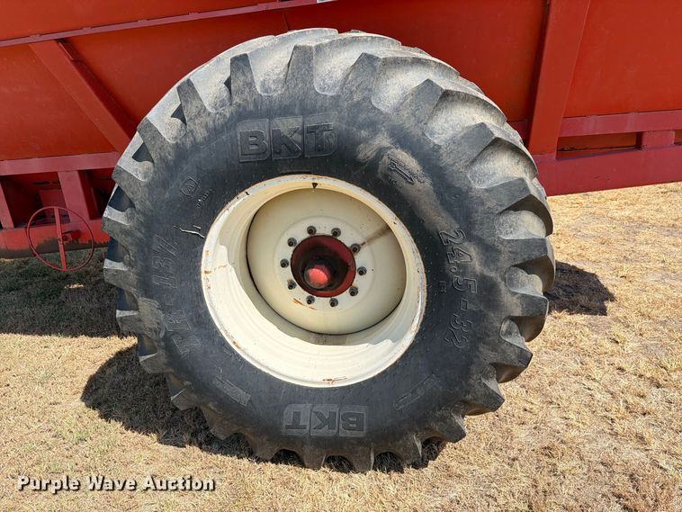 image for item DV8599 Killbros 1200 grain cart