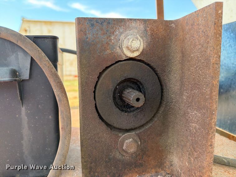 image for item DV8602 1984 Strick Corp Trailers feed delivery trailer