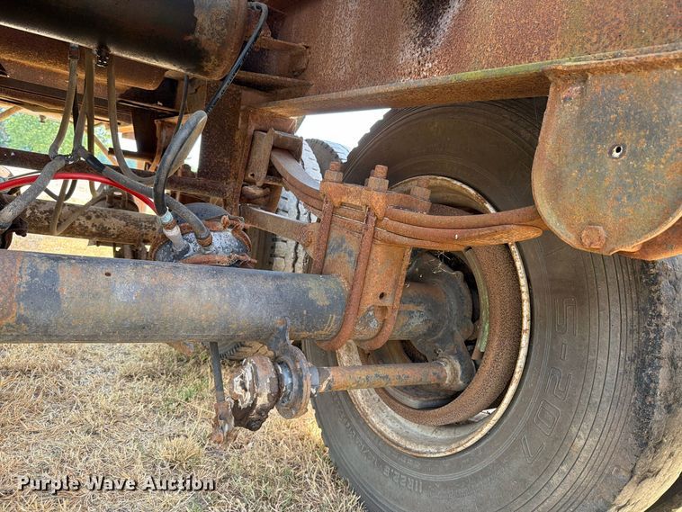 image for item DV8602 1984 Strick Corp Trailers feed delivery trailer