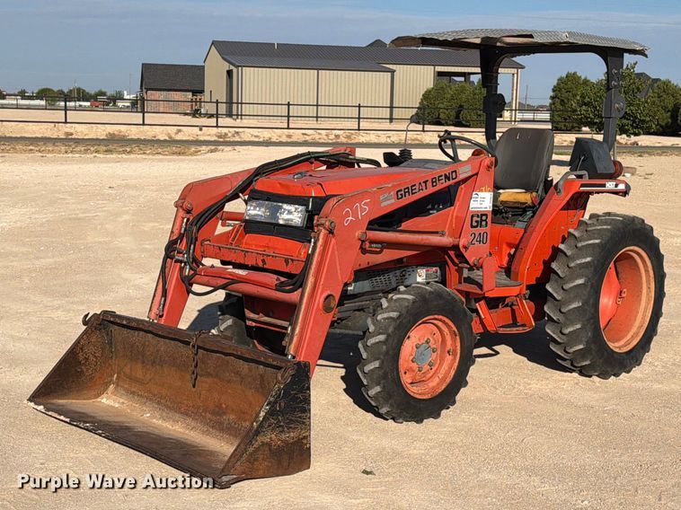 Kubota L3010 MFWD tractor