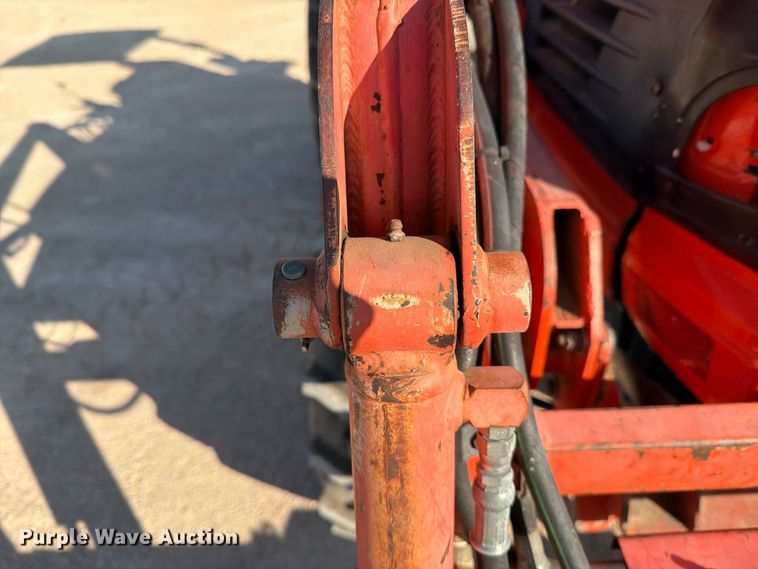 image for item DV8628 Kubota L3010 MFWD tractor