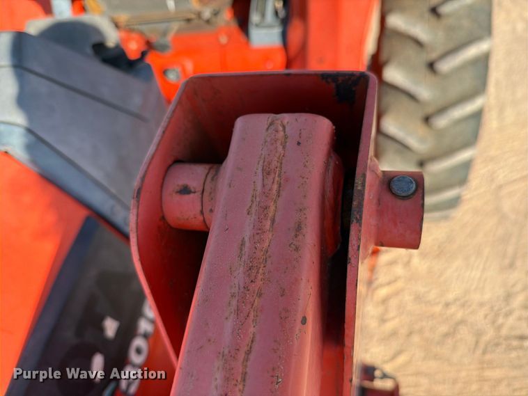 image for item DV8628 Kubota L3010 MFWD tractor